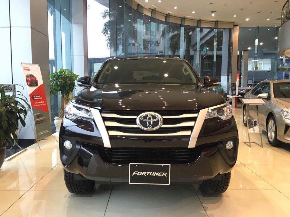 Toyota Camry 2.0 E